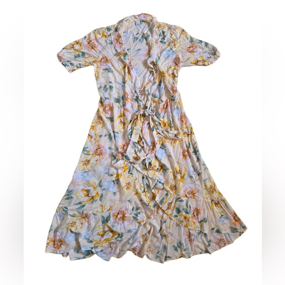 Old Navy Dresses & Skirts - Old Navy Floral Midi Dress with Ruffles
